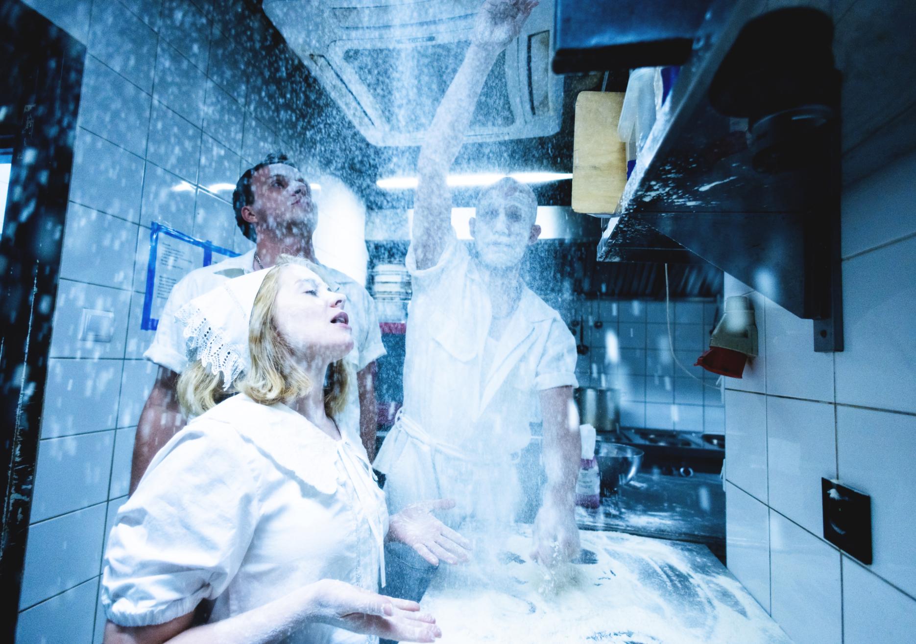 Rap, chleb i kapitalistyczna kruchta. „Pieśni piekarzy polskich” w Nowym Teatrze